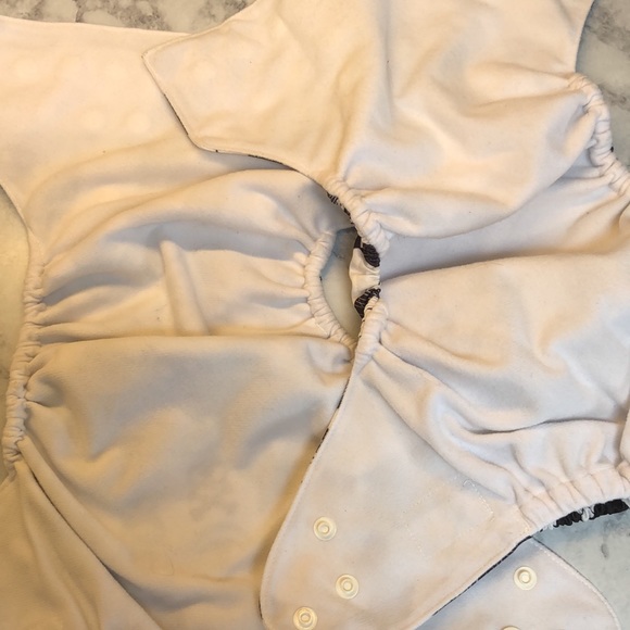 LILBIT 5 Cloth Diapers - Picture 3 of 6